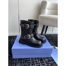 Stuart Weitzman Boots